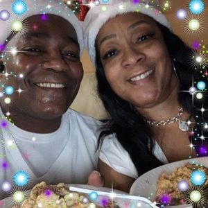 Meet your Posher, Cynthia